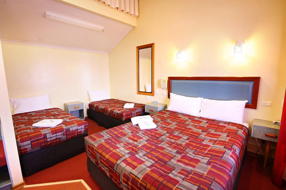 Downs Motel Toowoomba Zewnętrze zdjęcie