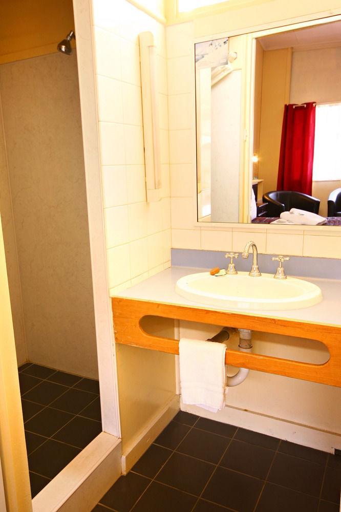 Downs Motel Toowoomba Zewnętrze zdjęcie