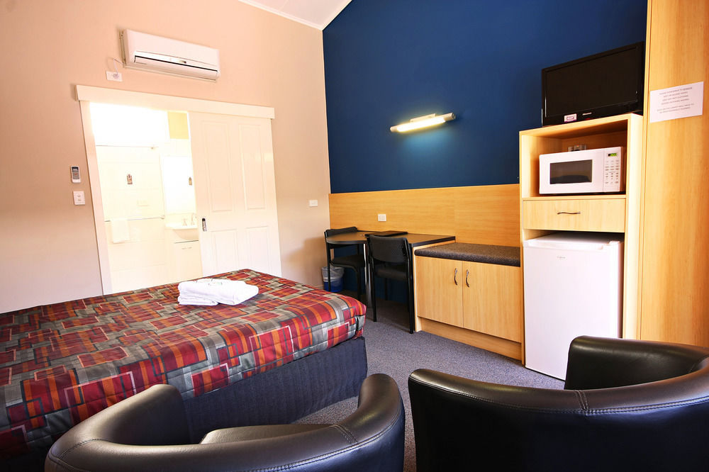 Downs Motel Toowoomba Zewnętrze zdjęcie