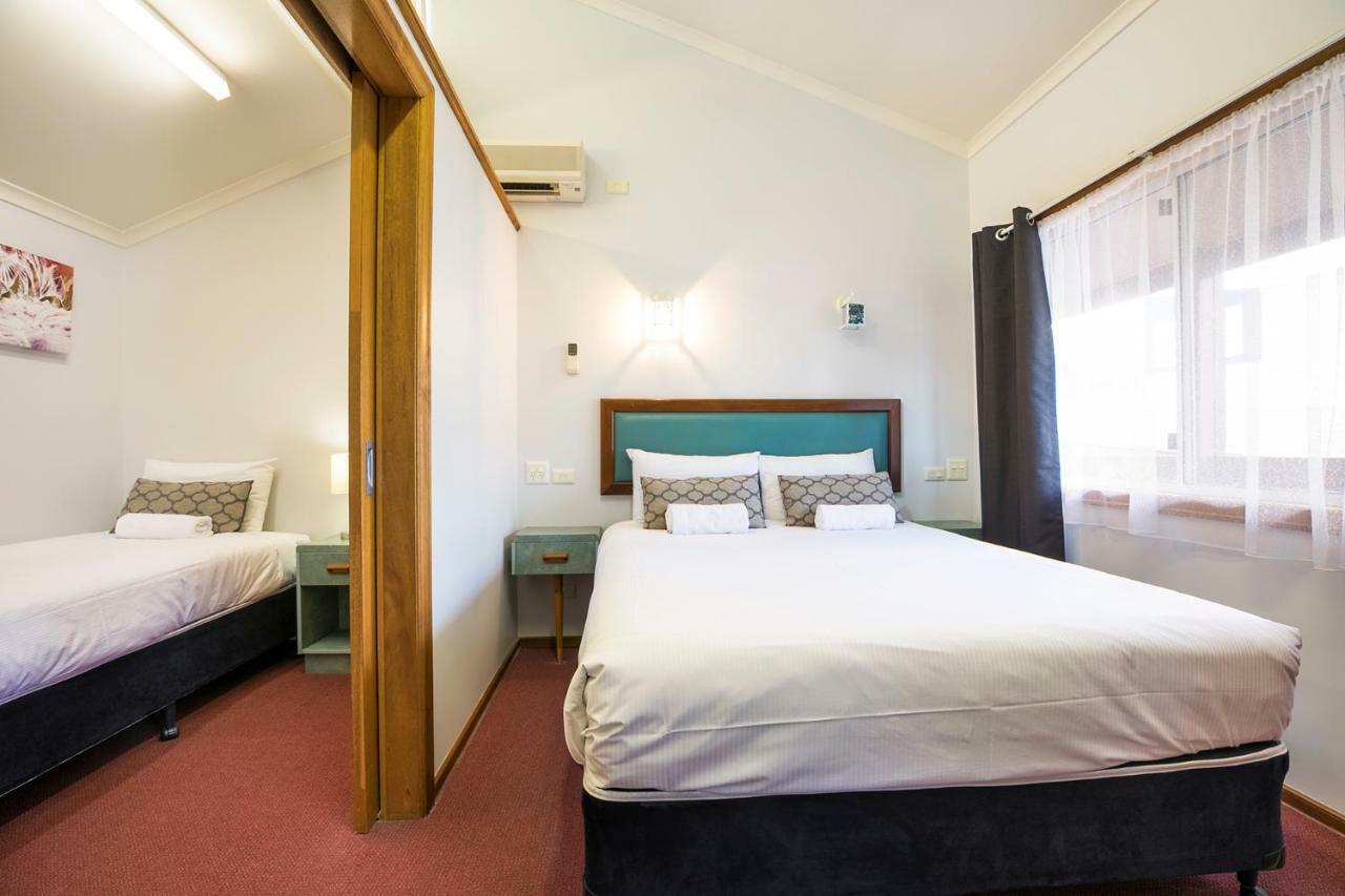 Downs Motel Toowoomba Zewnętrze zdjęcie